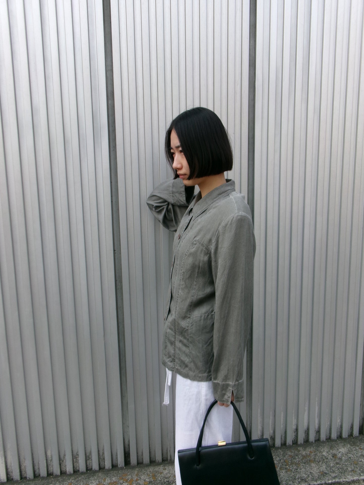 Sarah - 90s silk shirts with shoulder pad