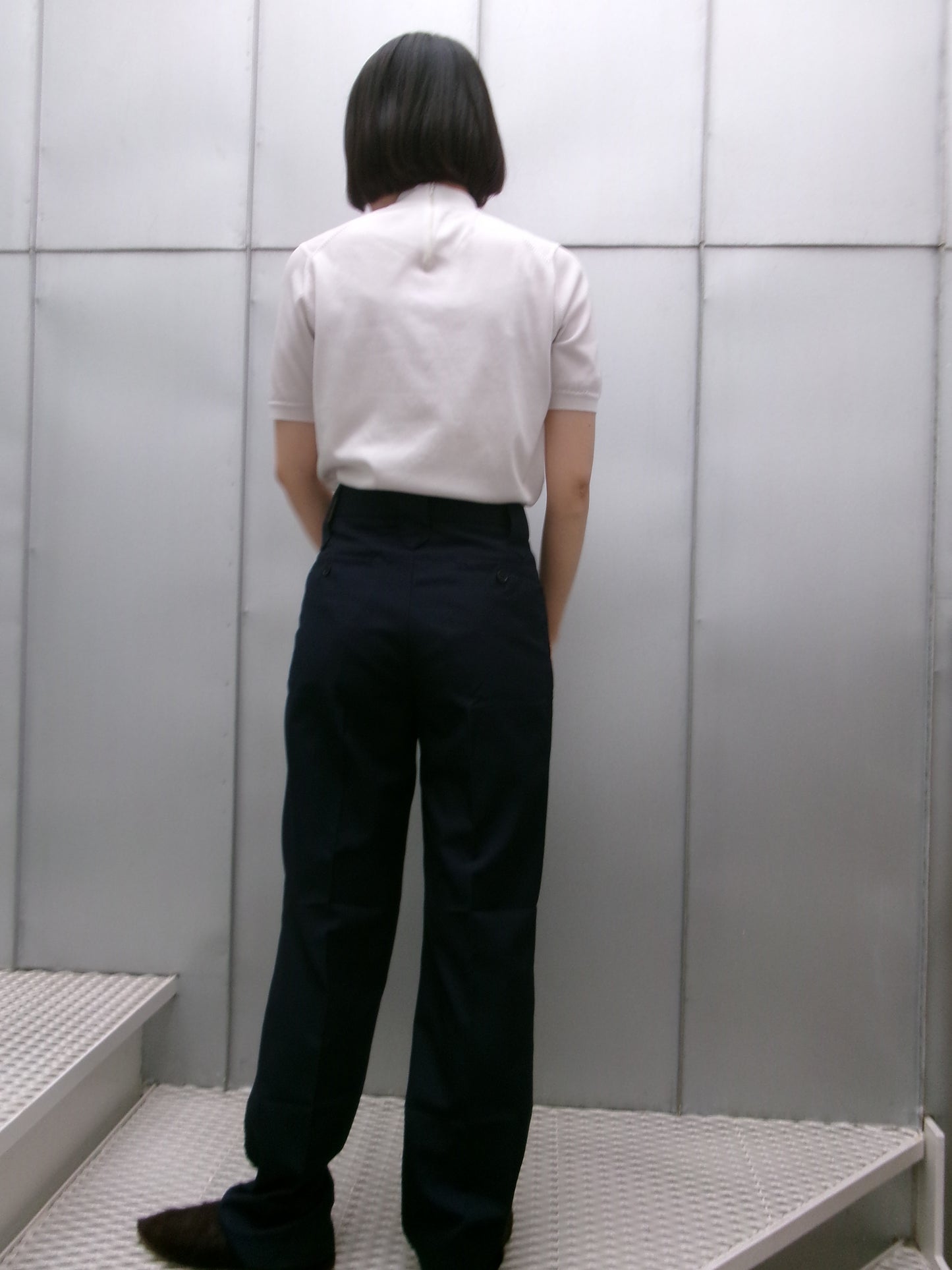 Naomi - 70s mock neck bright white back zip t-shirts