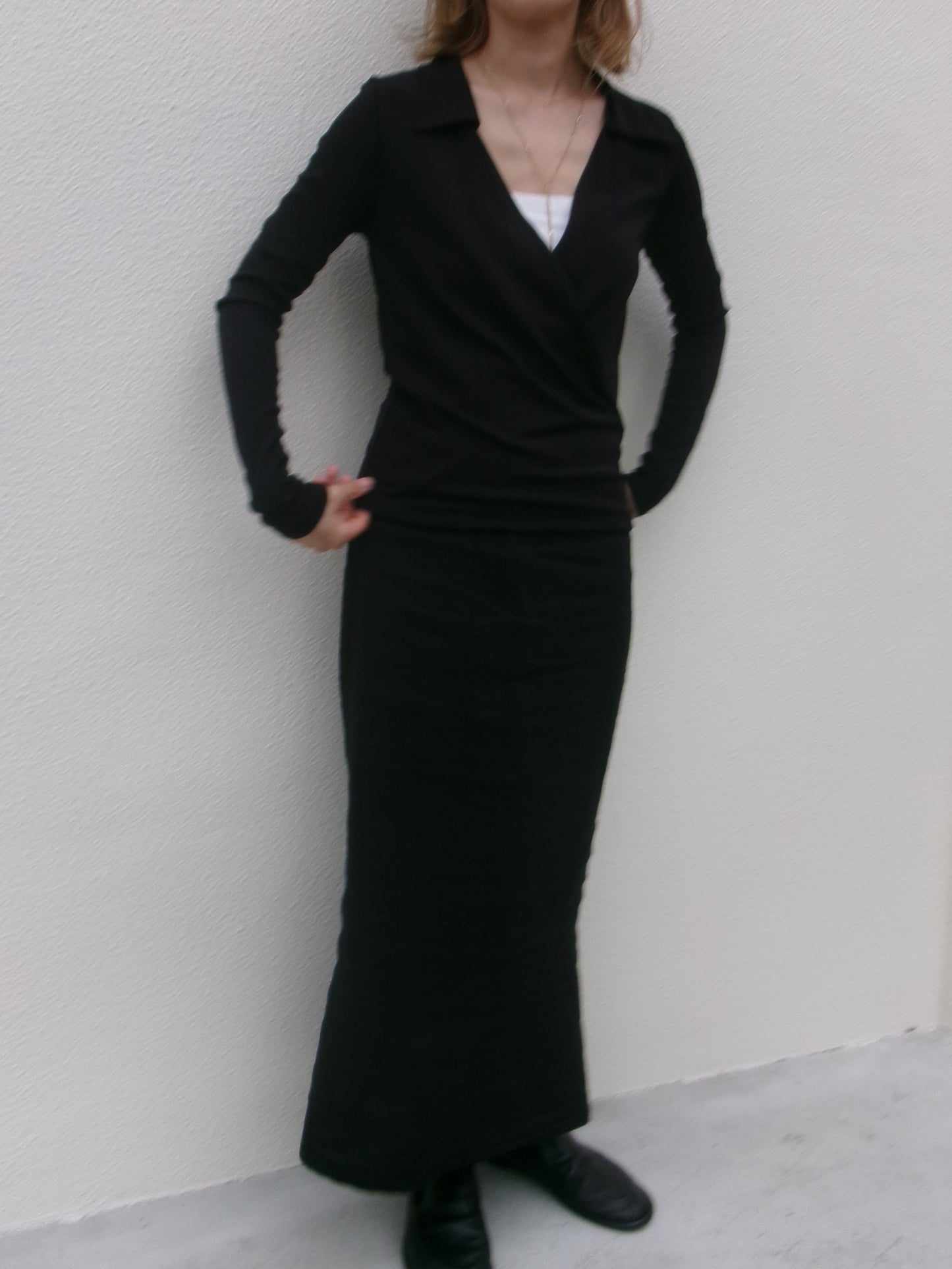 luna - 70s twist collar wrap top