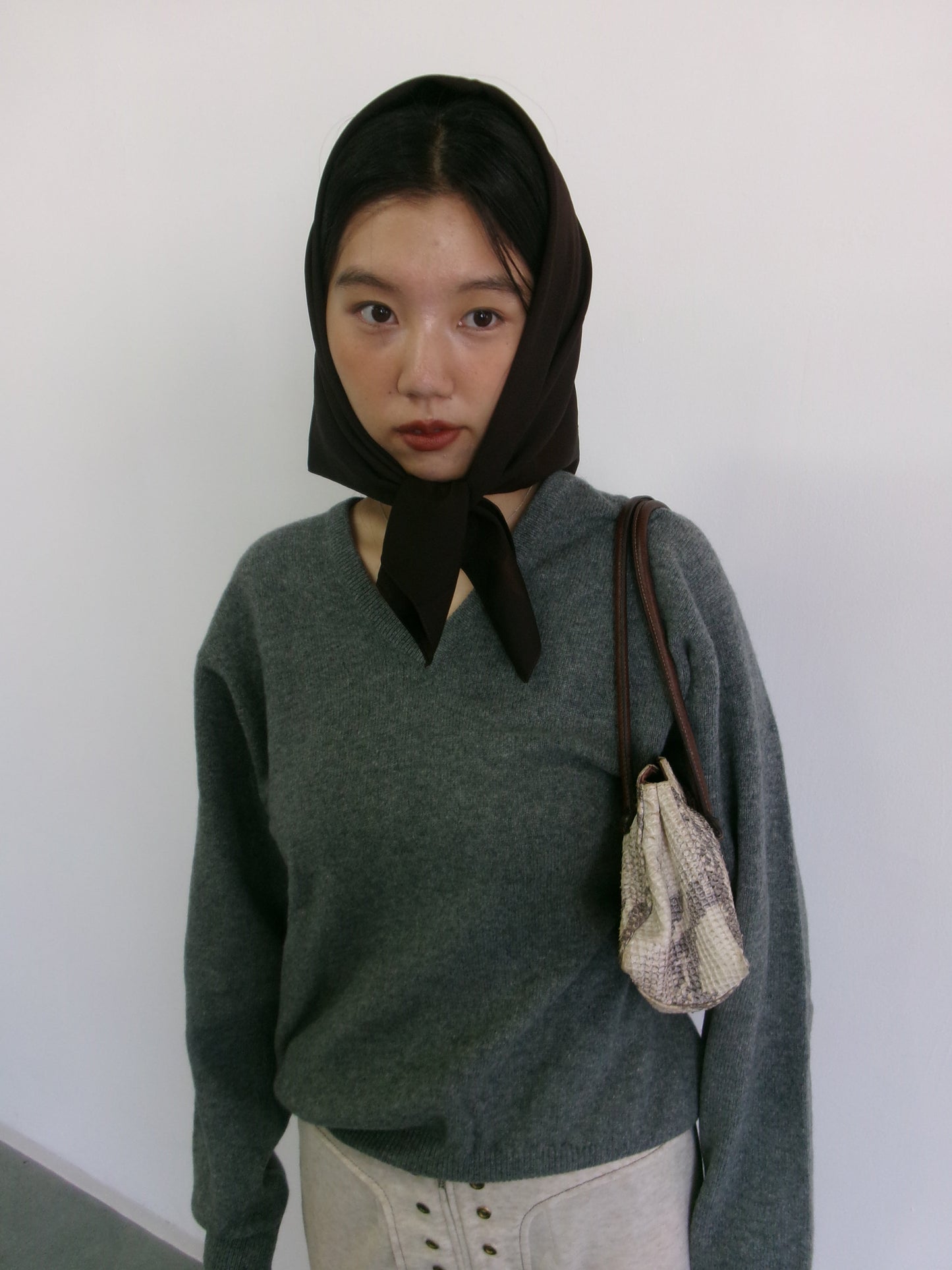 Liu- 70s grey wool v-neck knit