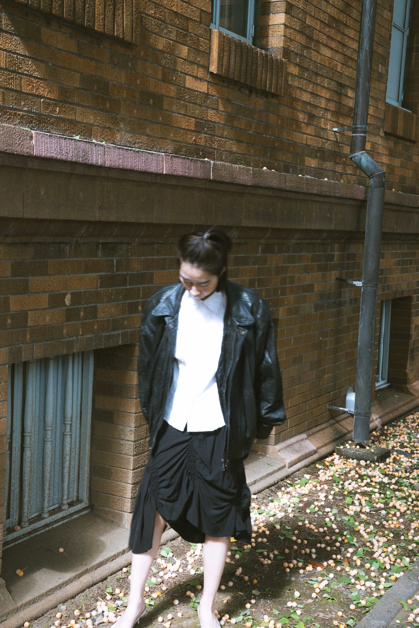 Haru - gathered detail mid skirt