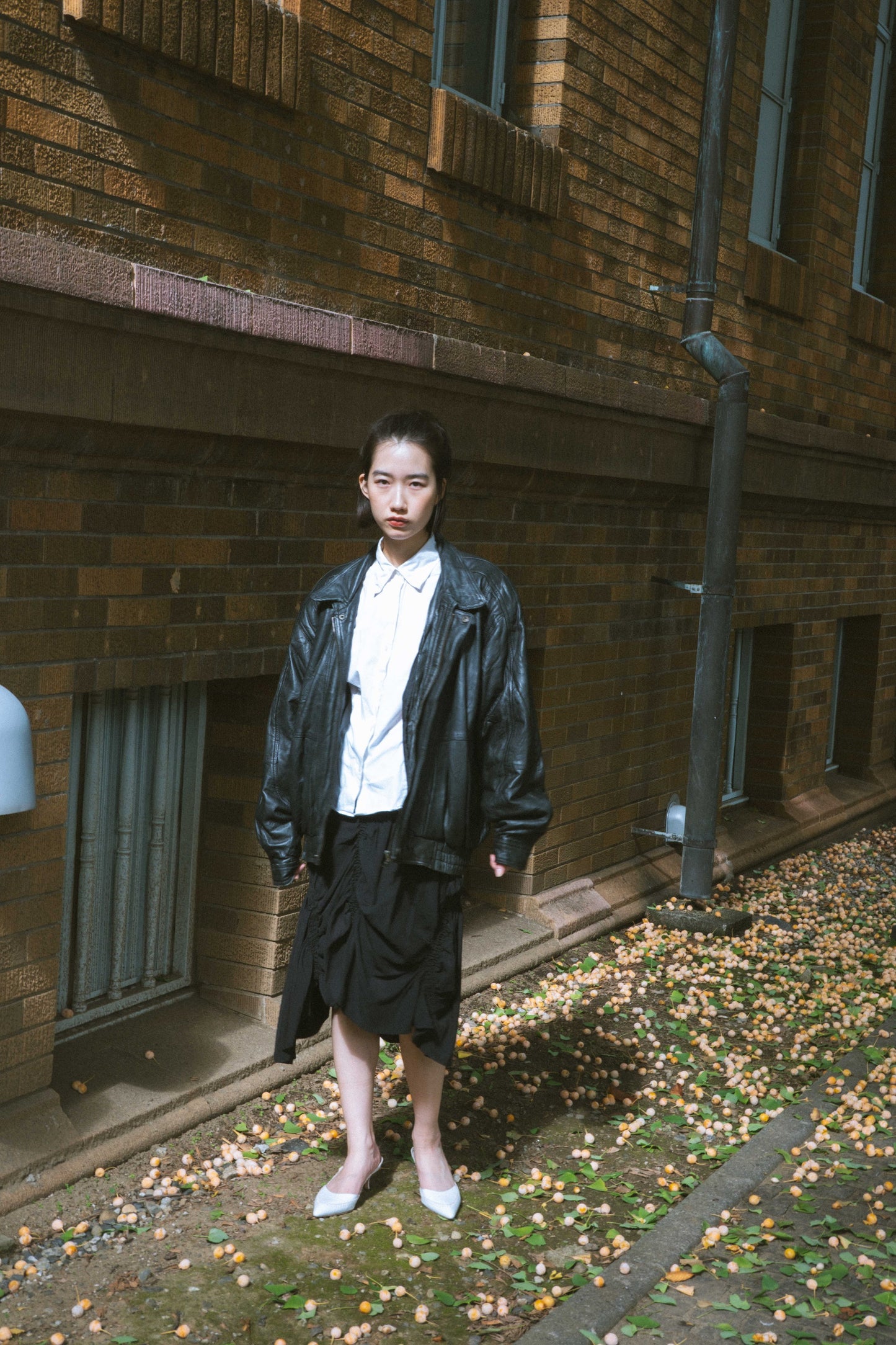 Haru - gathered detail mid skirt