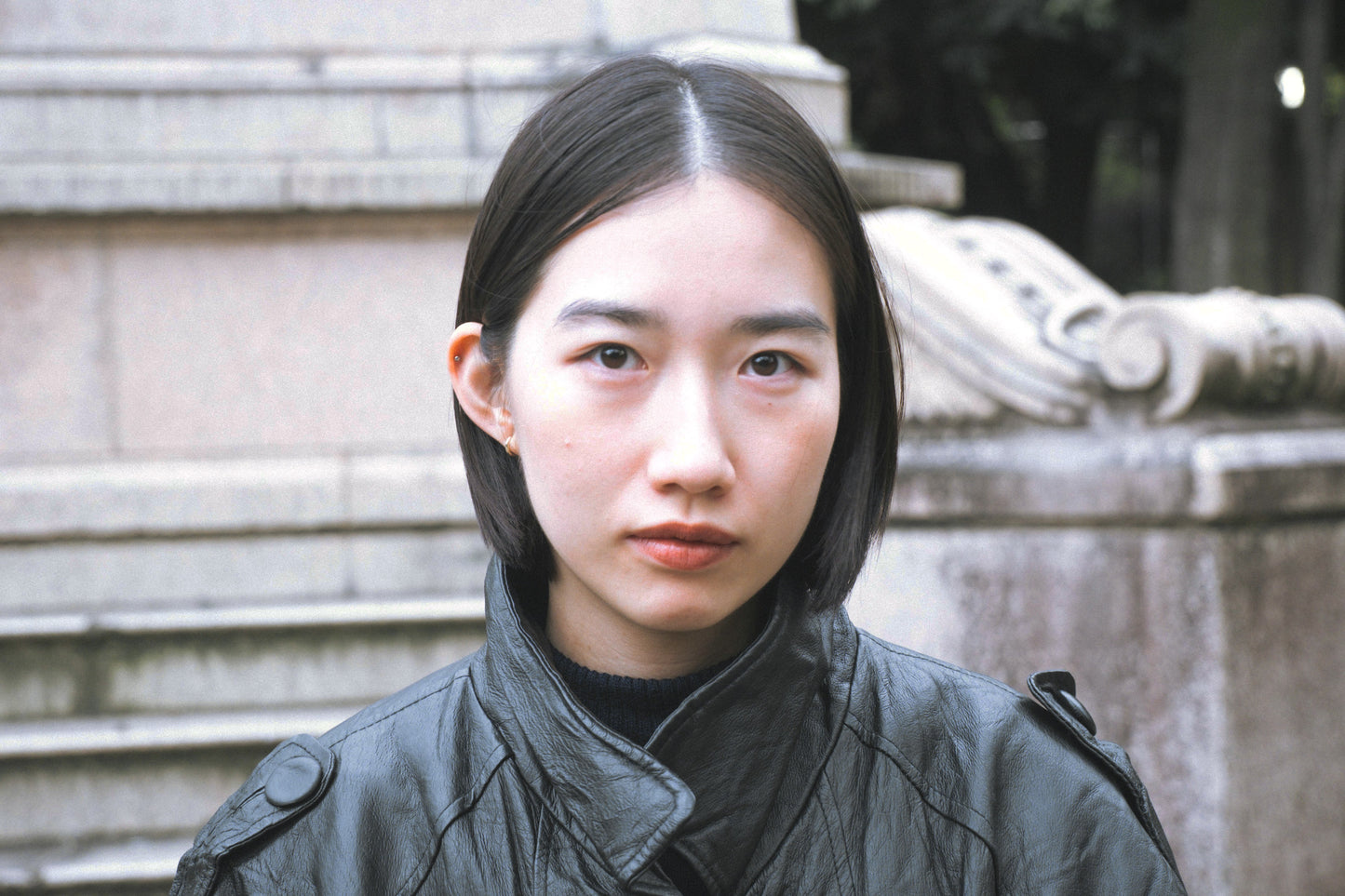 Moran - crinkle leather long coat