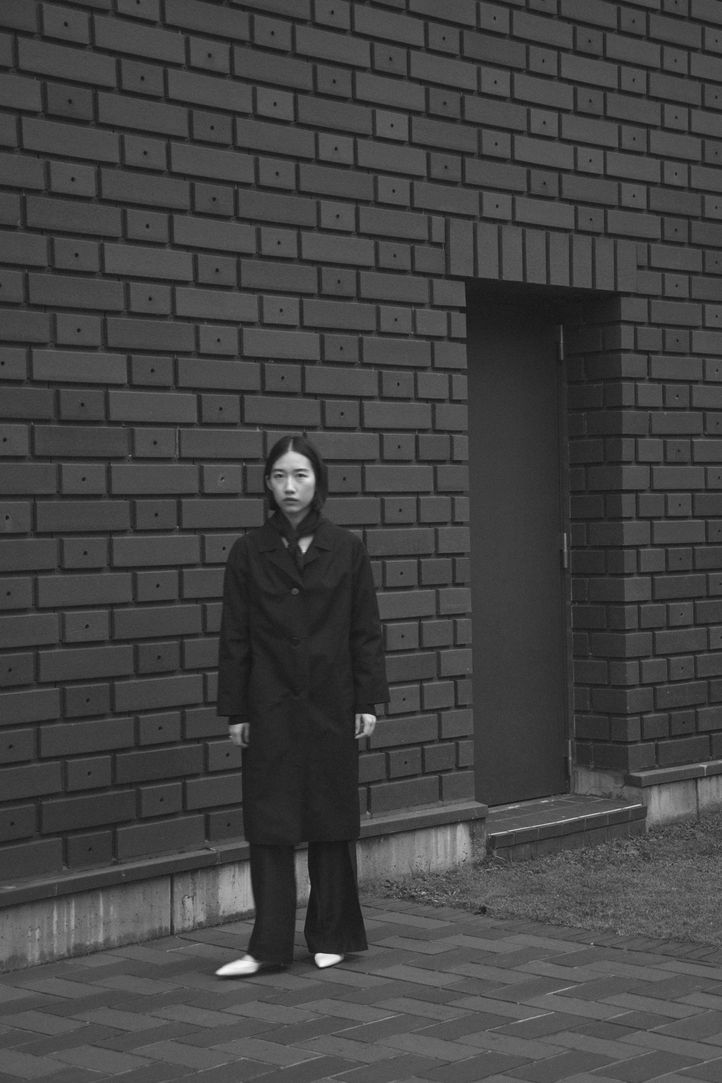 Madeline - 60s vintage french tailored black coat