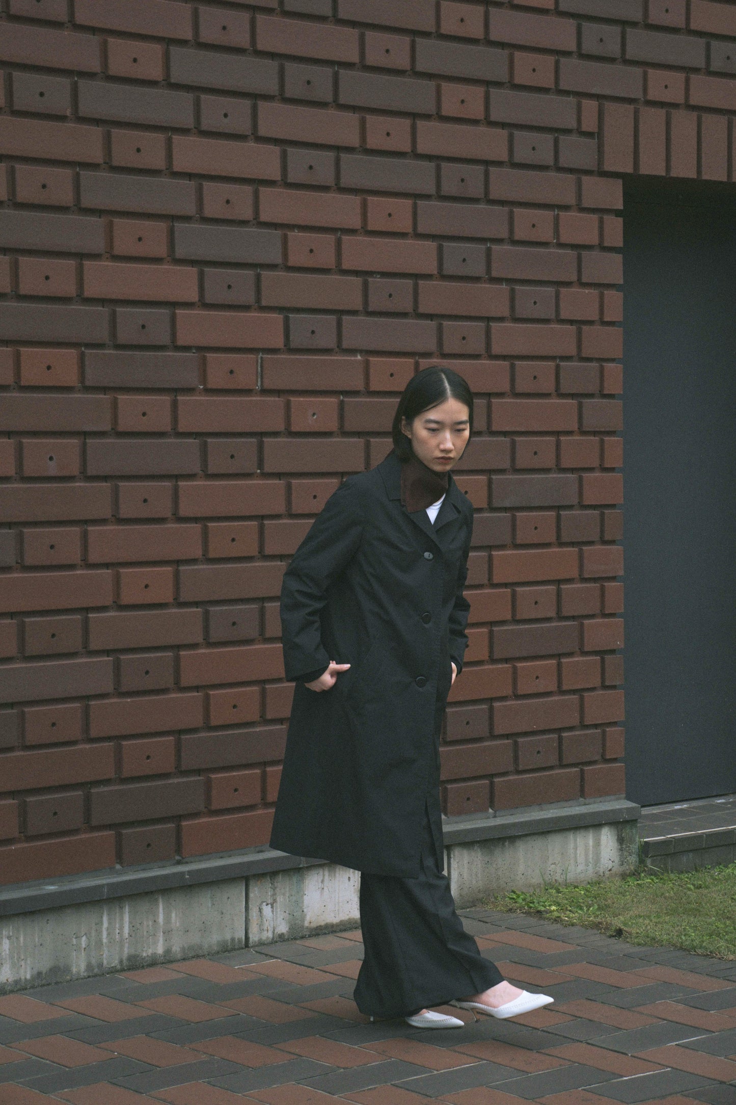 Madeline - 60s vintage french tailored black coat