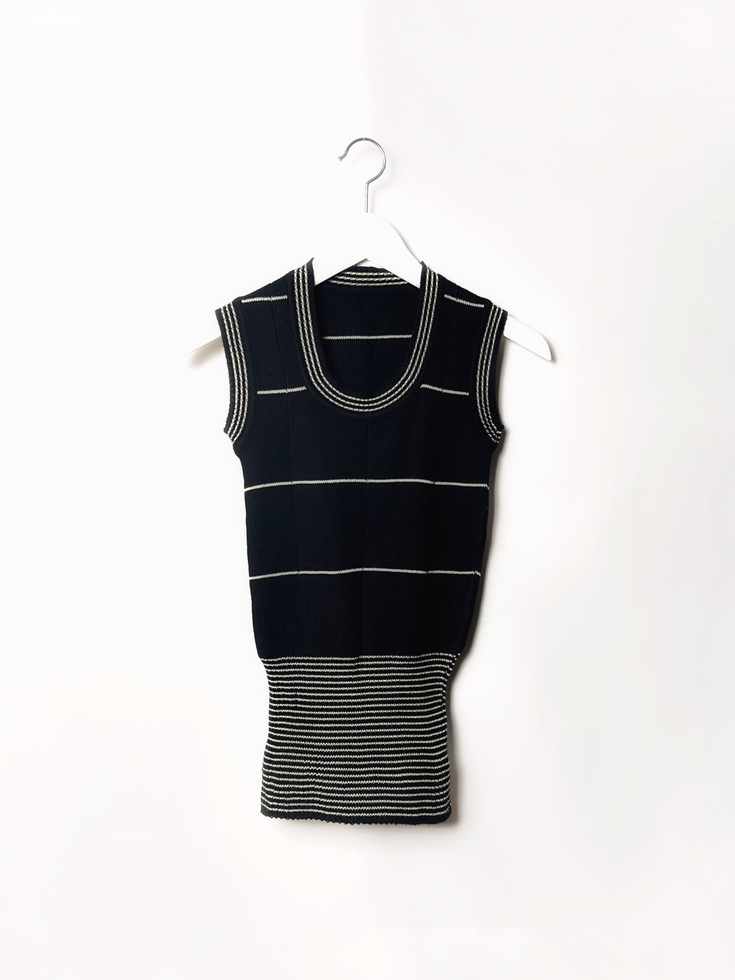 zina - short sleeve rib stripe top