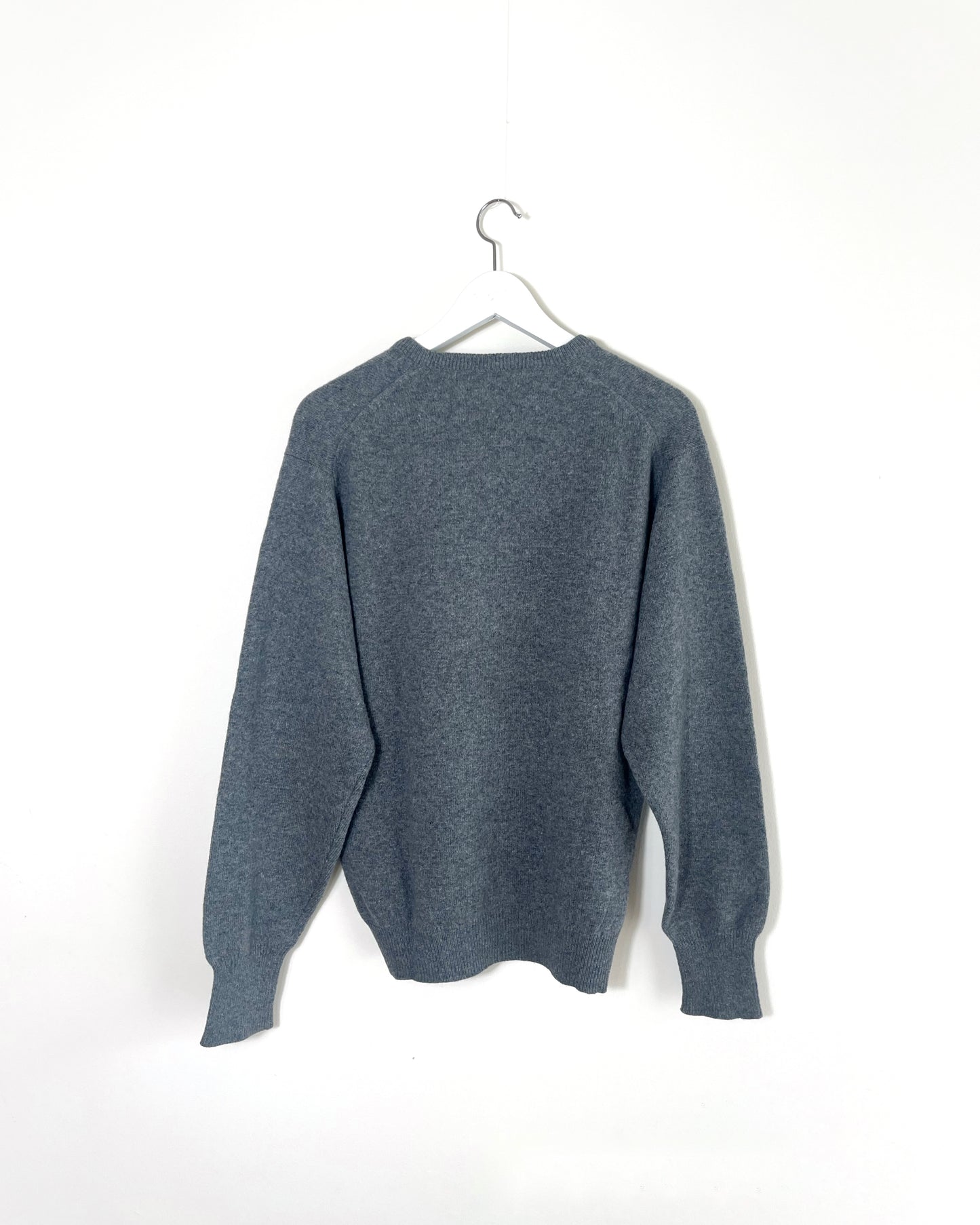 Liu- 70s grey wool v-neck knit