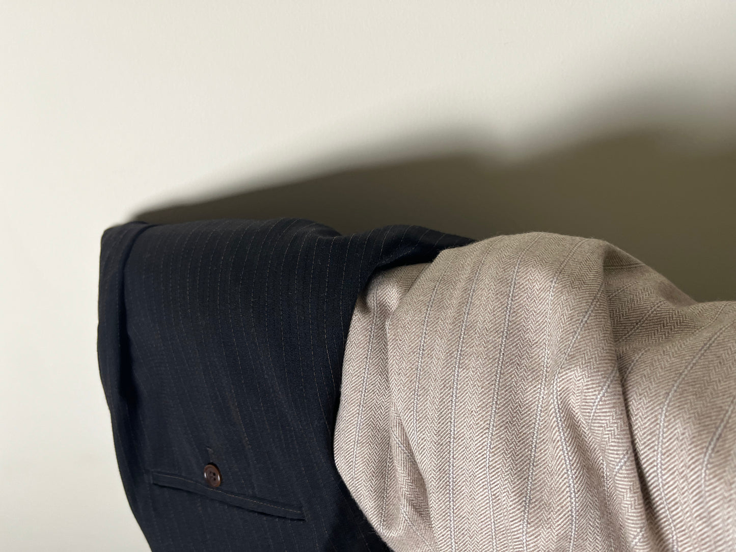 Lily - tailored herringbone straight pants